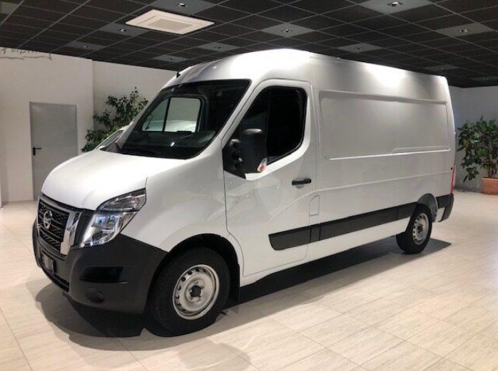 NISSAN INTERSTAR KM 0